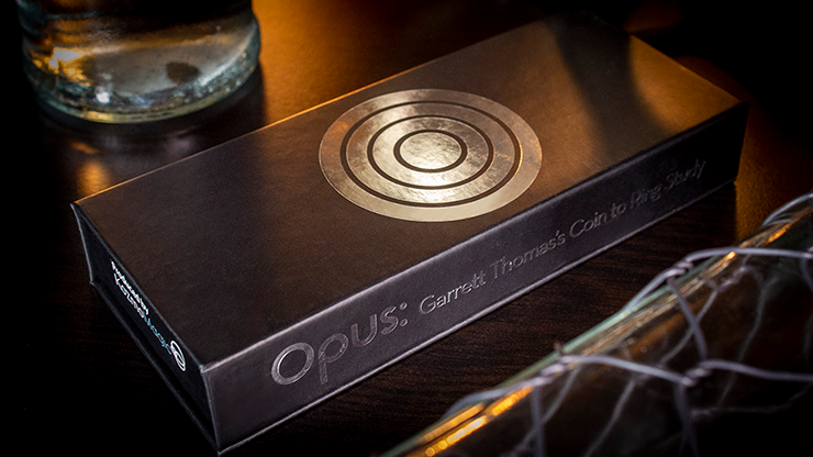 Opus (Truco de 20 mm e instrucciones en línea) de Garrett Thomas - Truco