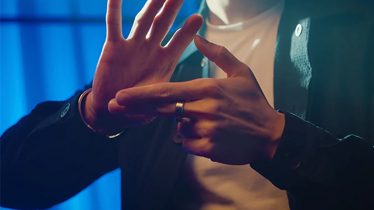 The Halo Project (Silver Edition) Tamaño 8 (trucos e instrucciones en línea) de Patrick Kun - Truco