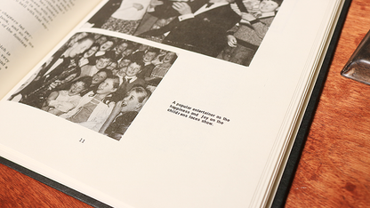 Profit at the Party (Limitado/Agotado) de David Hallett - Libro