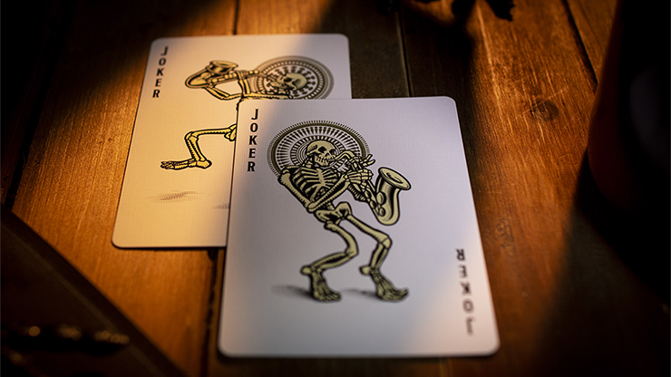 Naipes Skelstrument impresos por US Playing Card 