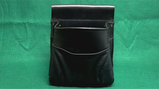 POACHER POUCH de The Ambitious Card - Truco