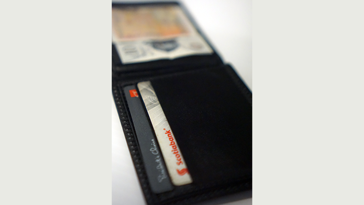 Vortex Magic presenta The WEISER WALLET de Danny Weiser - Truco 