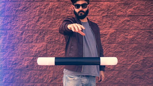 VARITA HINCHABLE (2FT.) por Murphy's Magic Supplies - Truco 