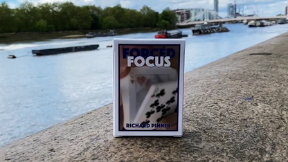 FORZED FOCUS RED de Richard Pinner - Truco 