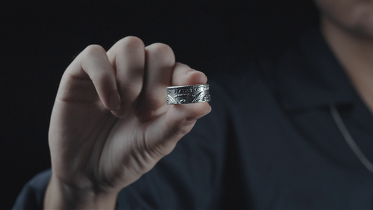 Morgan Coin Ring (mediano) de Alchemist Metal Company- Trick 
