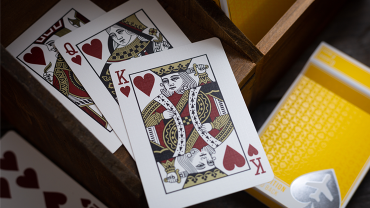 Edición Lounge en Taxiway Yellow de Jetsetter Playing Cards