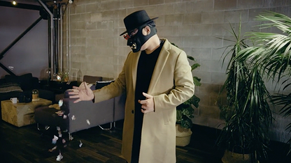 Vanishing Cane (Stage) by Bojan Barisic and Stage Elegance