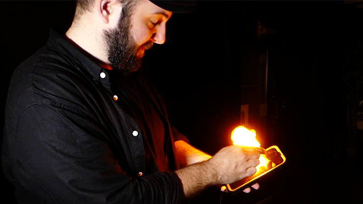 Crazy Flasher by Gonzalo Albiñana