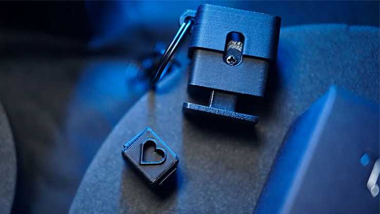 The EDC Holder by Mai Bro & TCC Magic