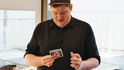 Mortenn's Deck Switching Shell (Red) by Mortenn Christiansen and CrazyJokers